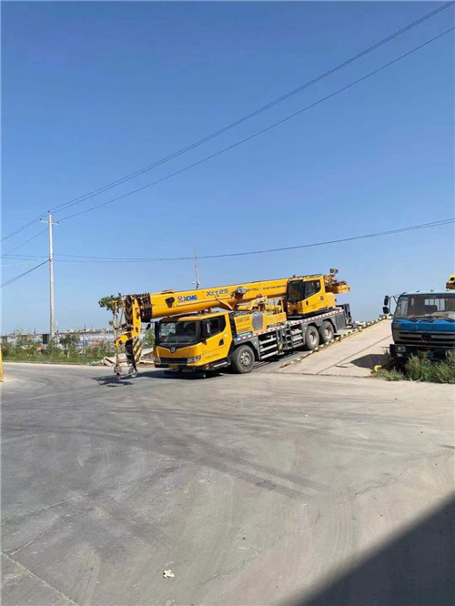 萝北县吊车作业时，可能会产生哪些额外收费项目？