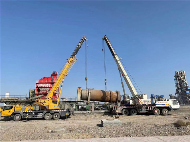 萝北县吊车随车吊出租使用场景介绍