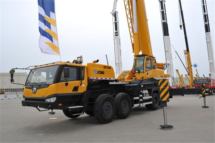 萝北县预约吊车后，多久能上门服务？24 小时应急响应吗？