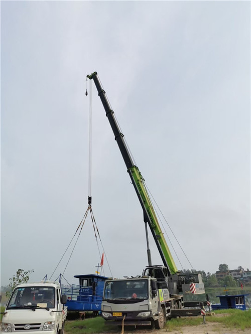 萝北县桥梁建设吊装案例